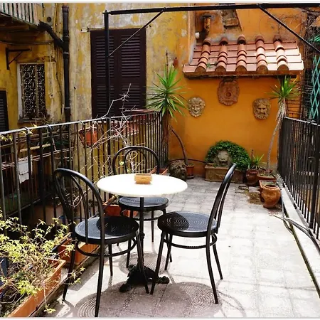 Frattina Suites روما